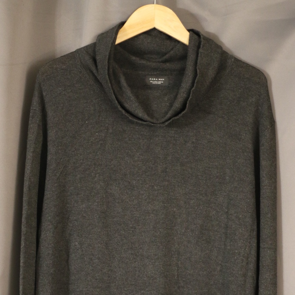 Long cut long sleeve Men Zara loose sweater